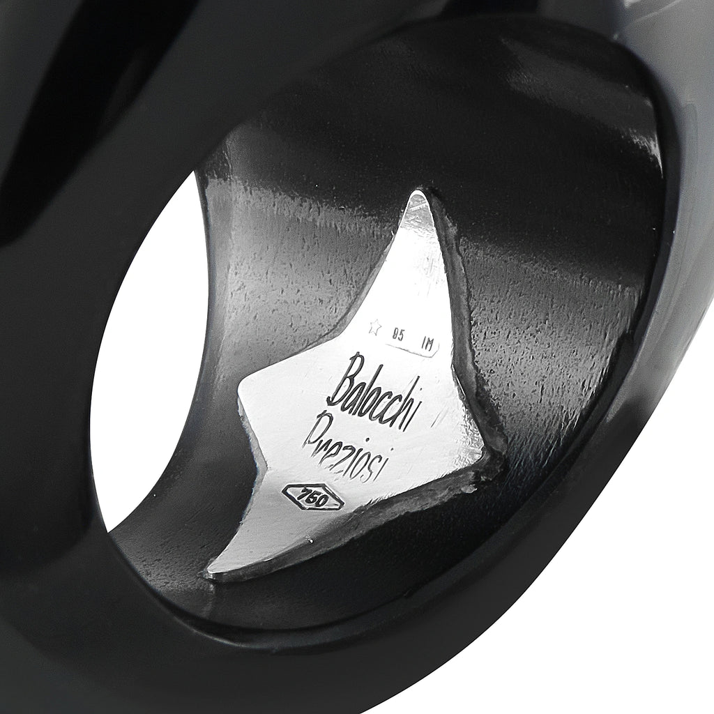 18K White Gold 1.70ct Diamond and Onyx Dome Cocktail Ring