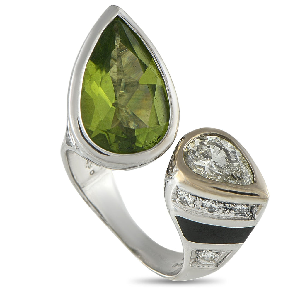 Exclusive 18K White Gold 1.63ct Diamond and Peridot Ring MF05-092625 – A unique design makes this luxury ring simply unforget