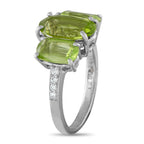 Exclusive 18K White Gold 0.11ct Diamond and Peridot Ring