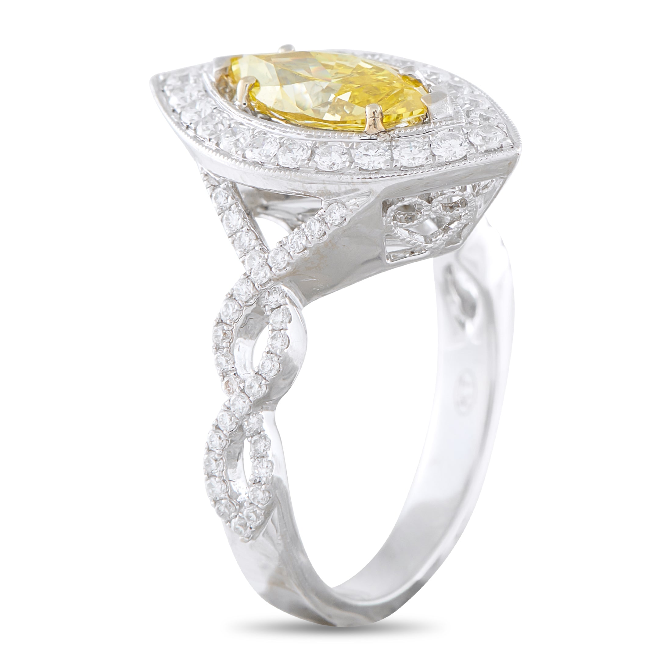 18K White Gold 2.59ct Diamond Marquise Ring