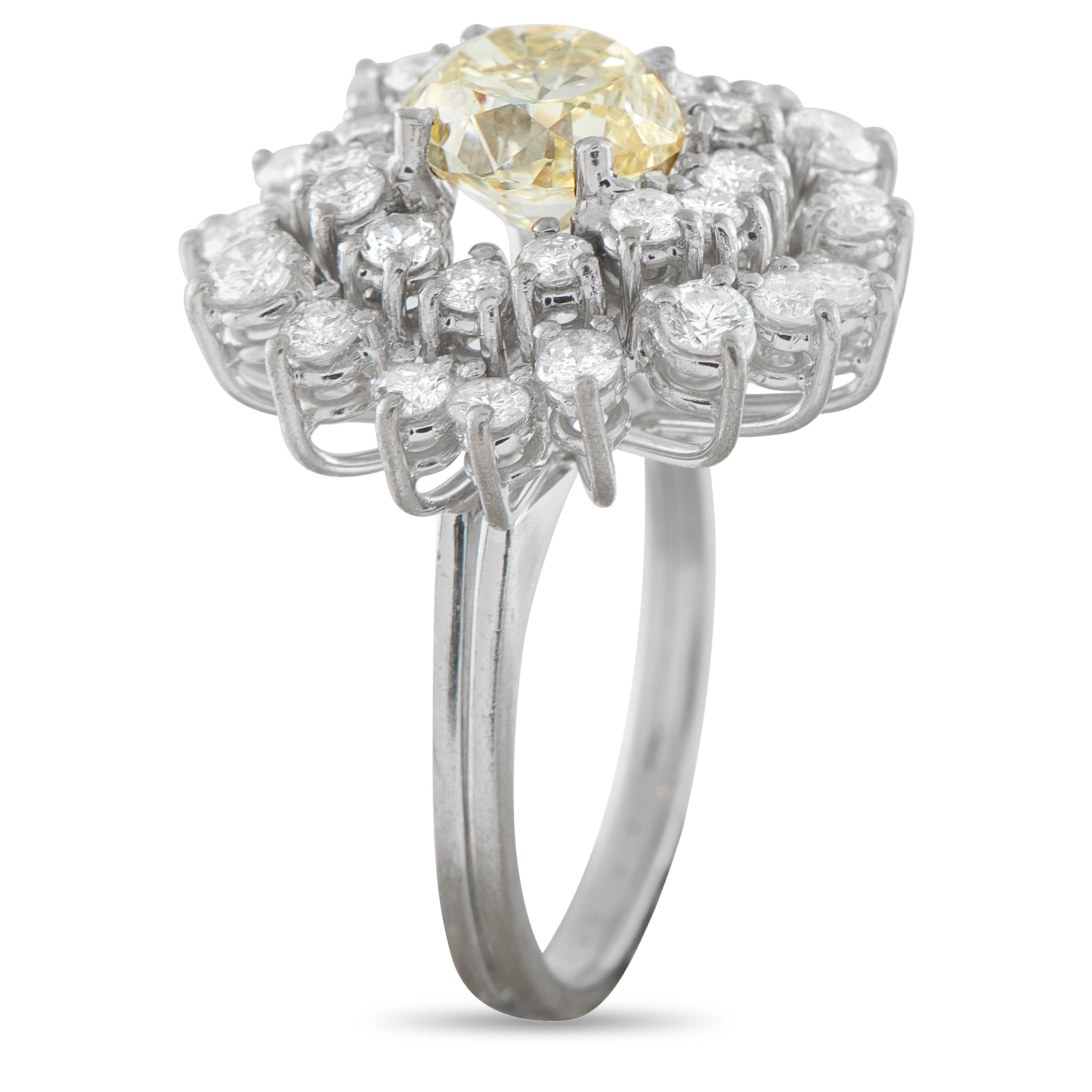18K White Gold 3.91ct Diamond Ring