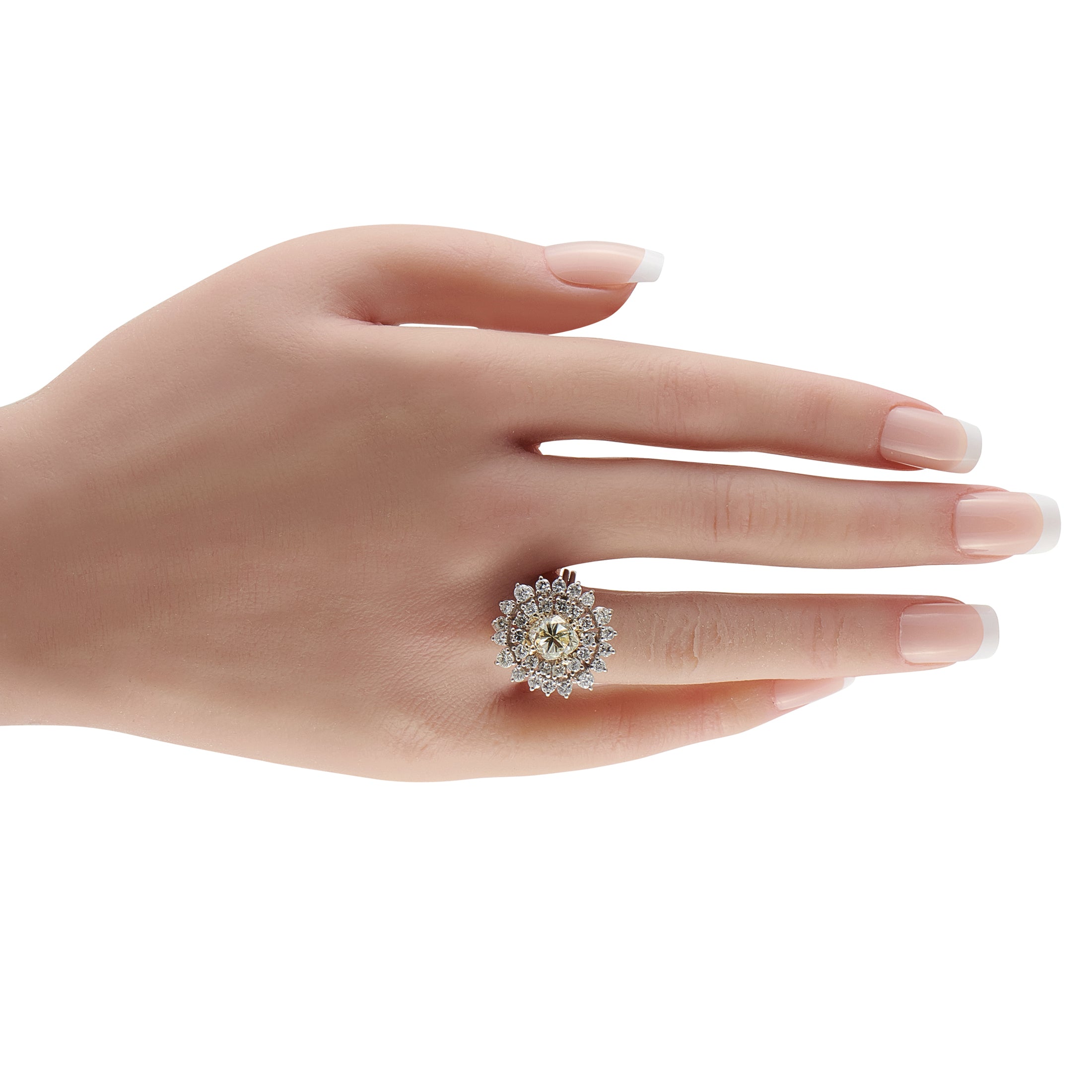 18K White Gold 3.91ct Diamond Ring