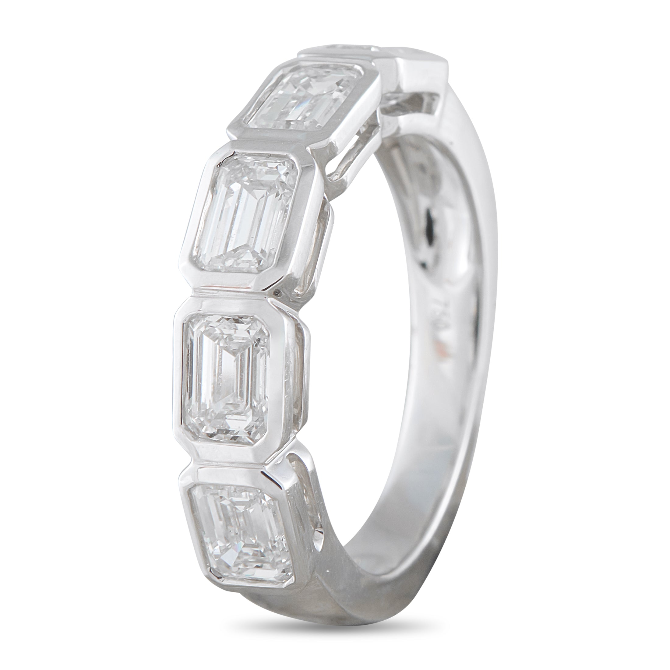 18K White Gold 2.05ct Diamond Ring