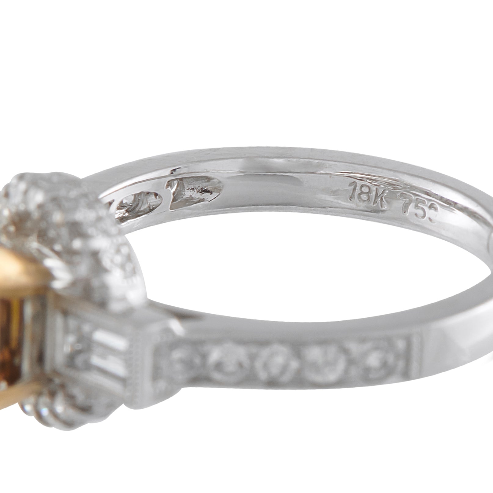 18K White Gold 2.20ct Diamond Ring