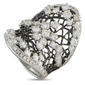 18K white gold diamond ring with heart-shaped openwork and pavé stones