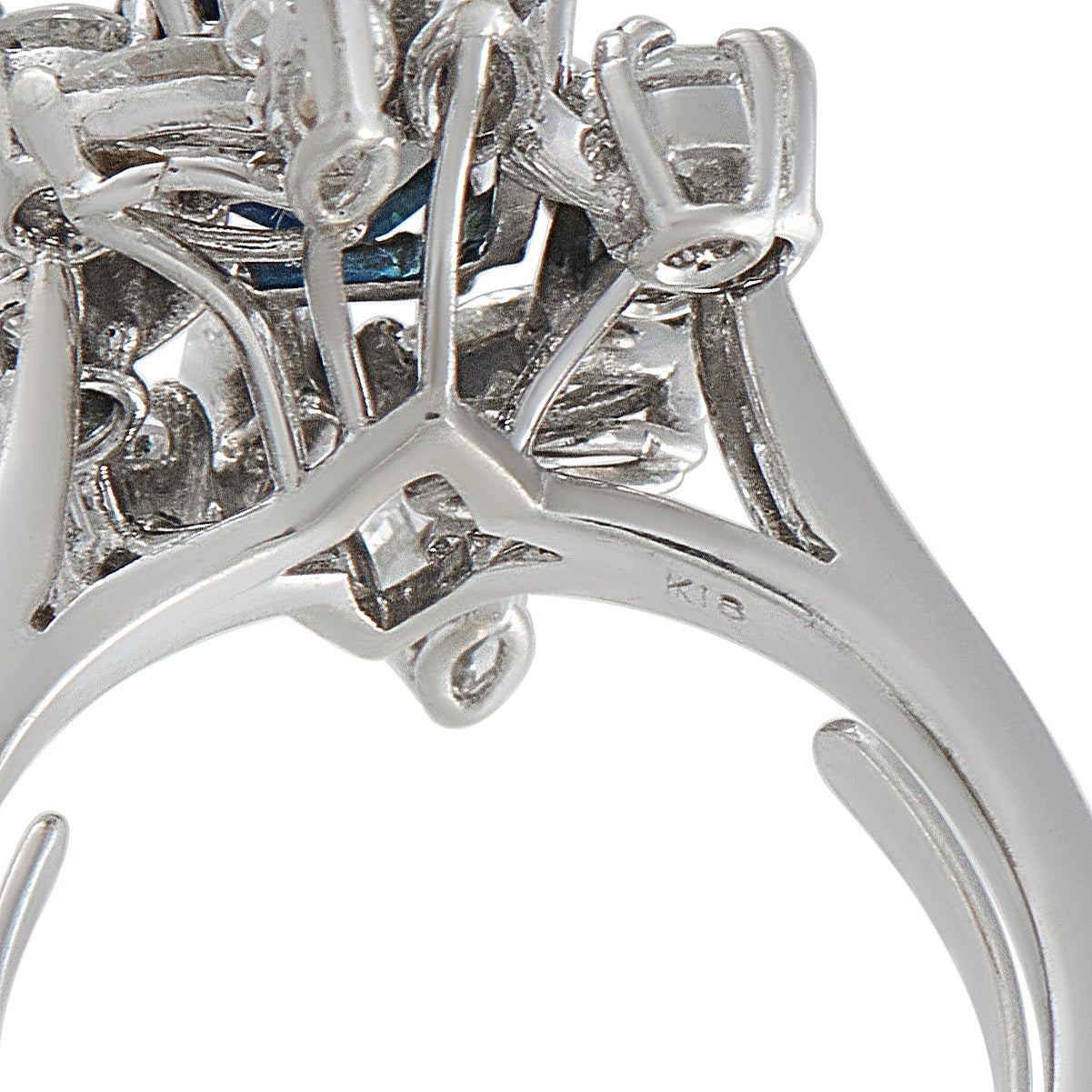18K White Gold 1.15ct Diamond and Sapphire Ring