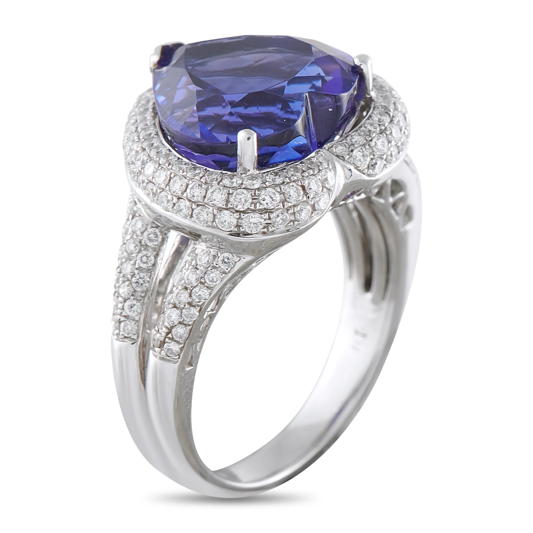 18K white gold ring with cushion-cut blue stone and diamond pave band