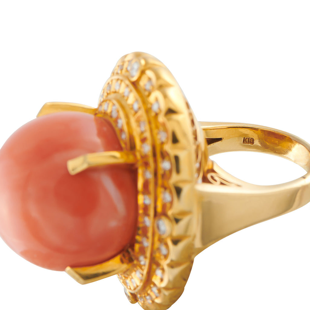 18K Yellow Gold 0.89ct Diamond and Coral Ring