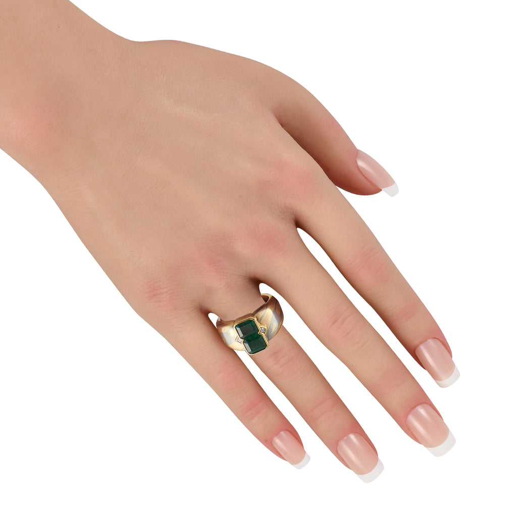 18K Yellow Gold 3.0ct Emerald Ring
