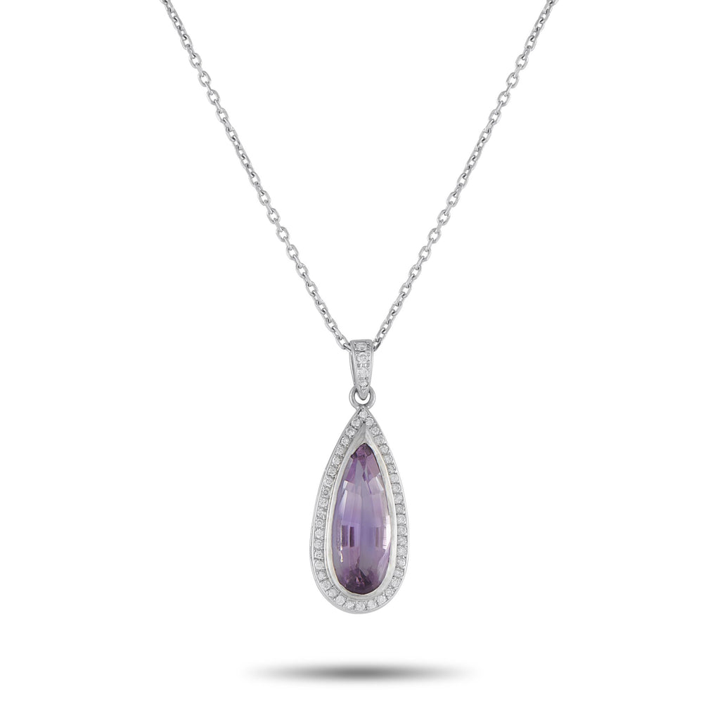 Exclusive Platinum 0.35ct Diamond and Amethyst Pendant Necklace MF10-032725 – This elegant luxury necklace is positively radi