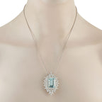Exclusive Platinum 5.51ct Diamond and Aquamarine Necklace
