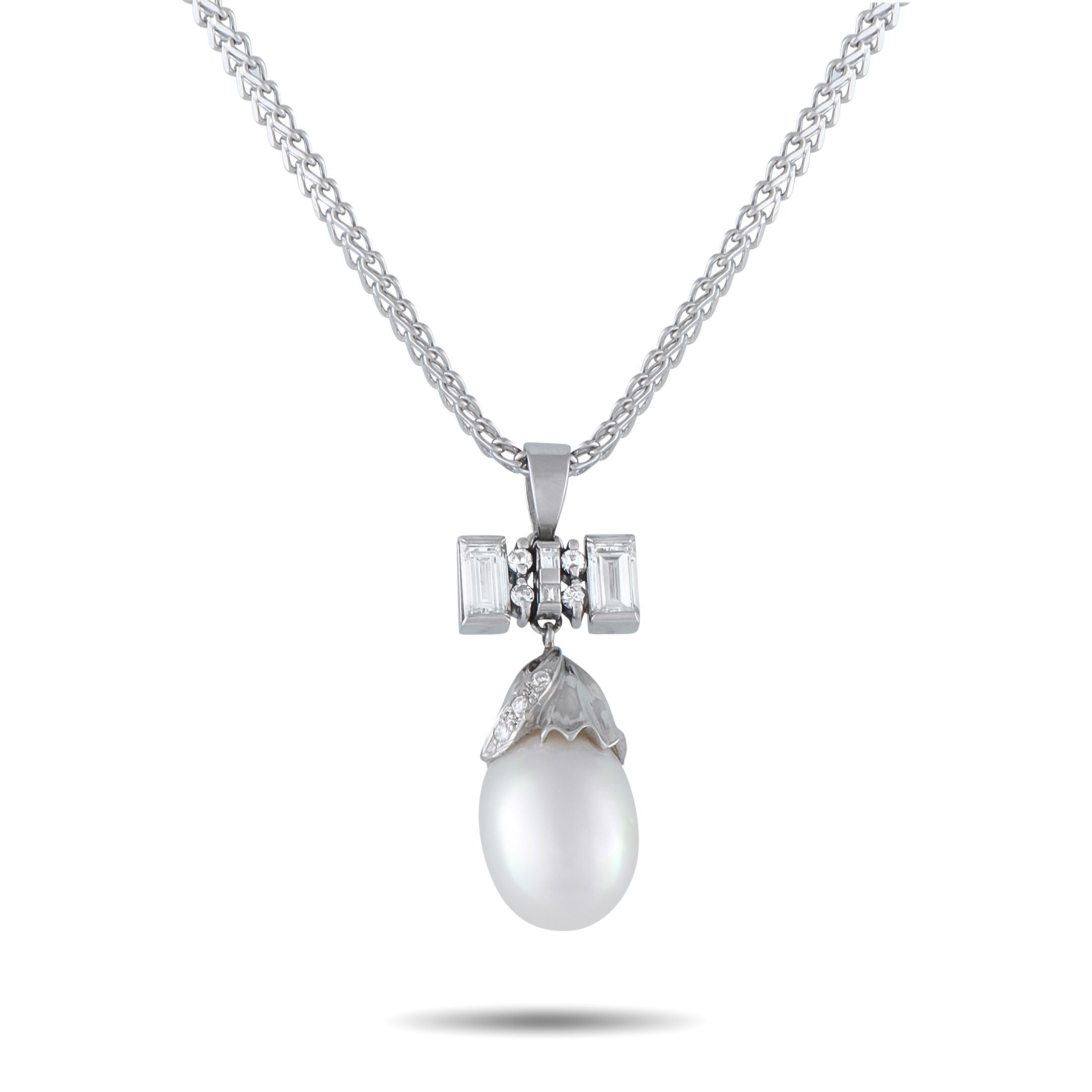 Exclusive Platinum 0.85ct Diamond and Pearl Pendant Necklace MF24-101525 – This luxury necklace is incredibly chic