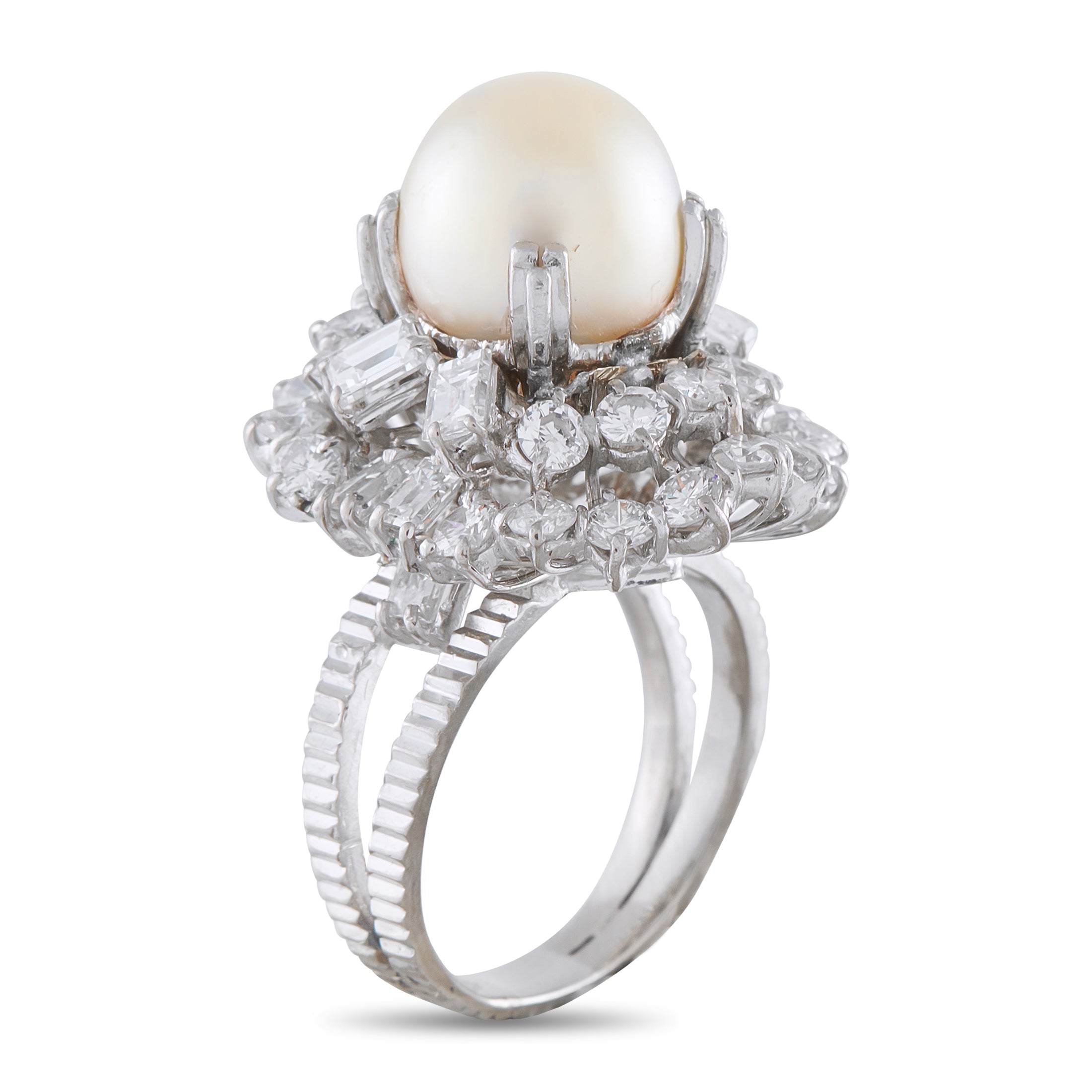 Platinum 2.90ct Diamond and Pearl Ring