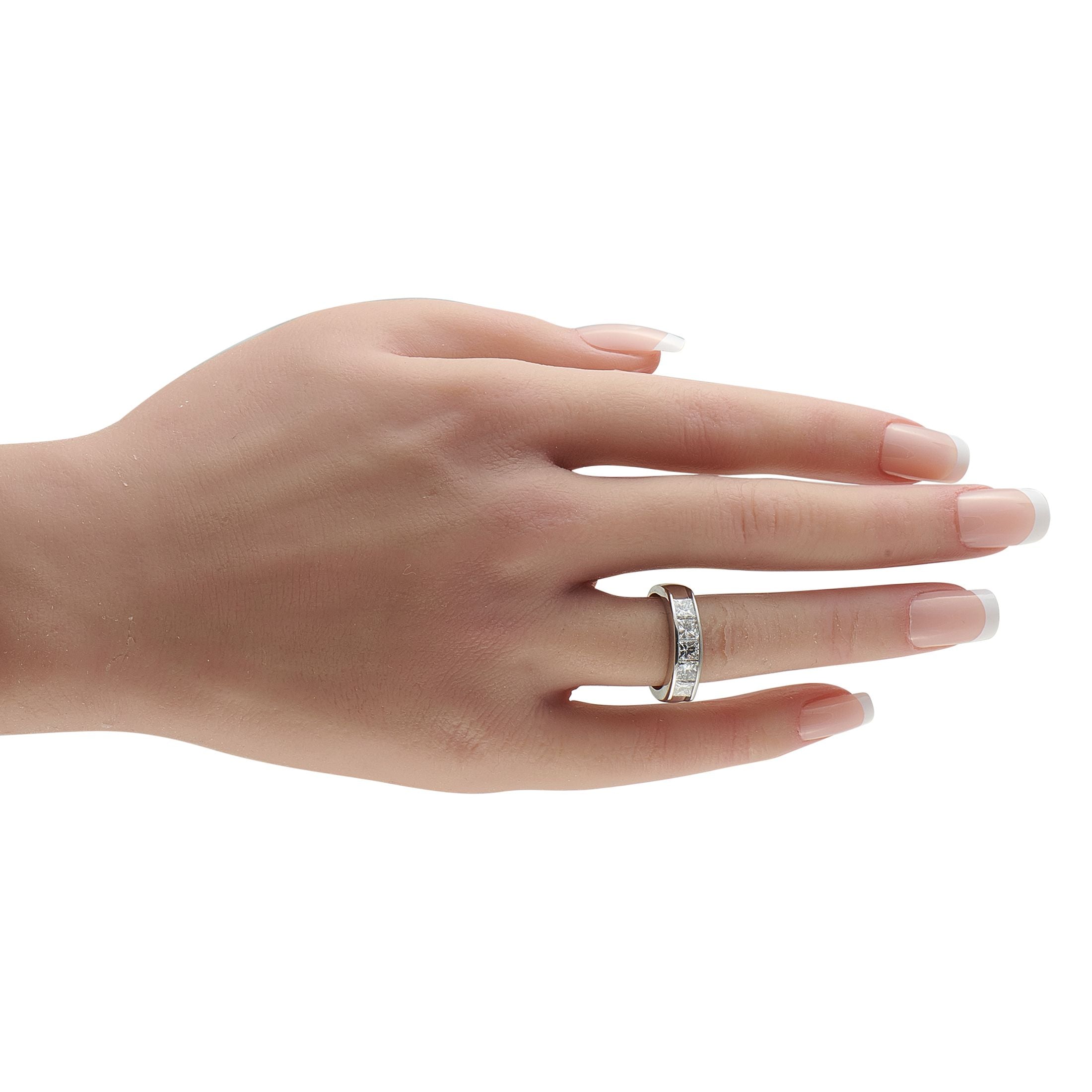 Exclusive Platinum 1.73ct Diamond Ring