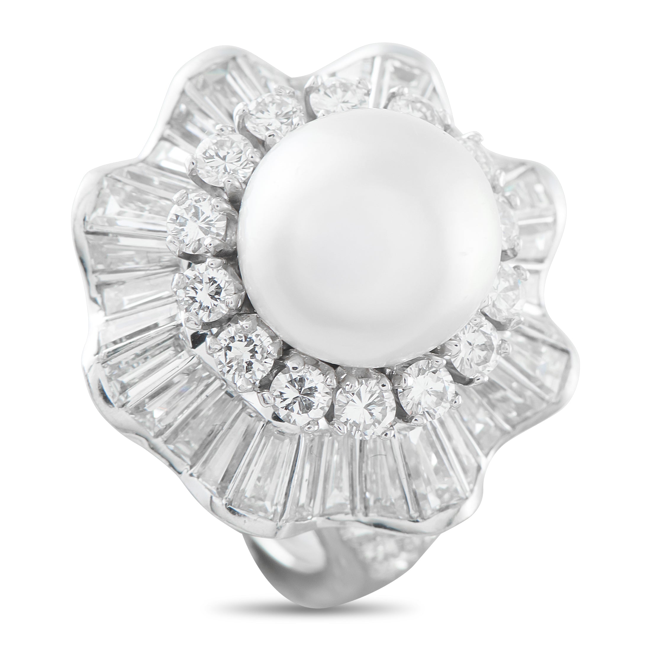 Platinum 4.0ct Diamond and Pearl Ring