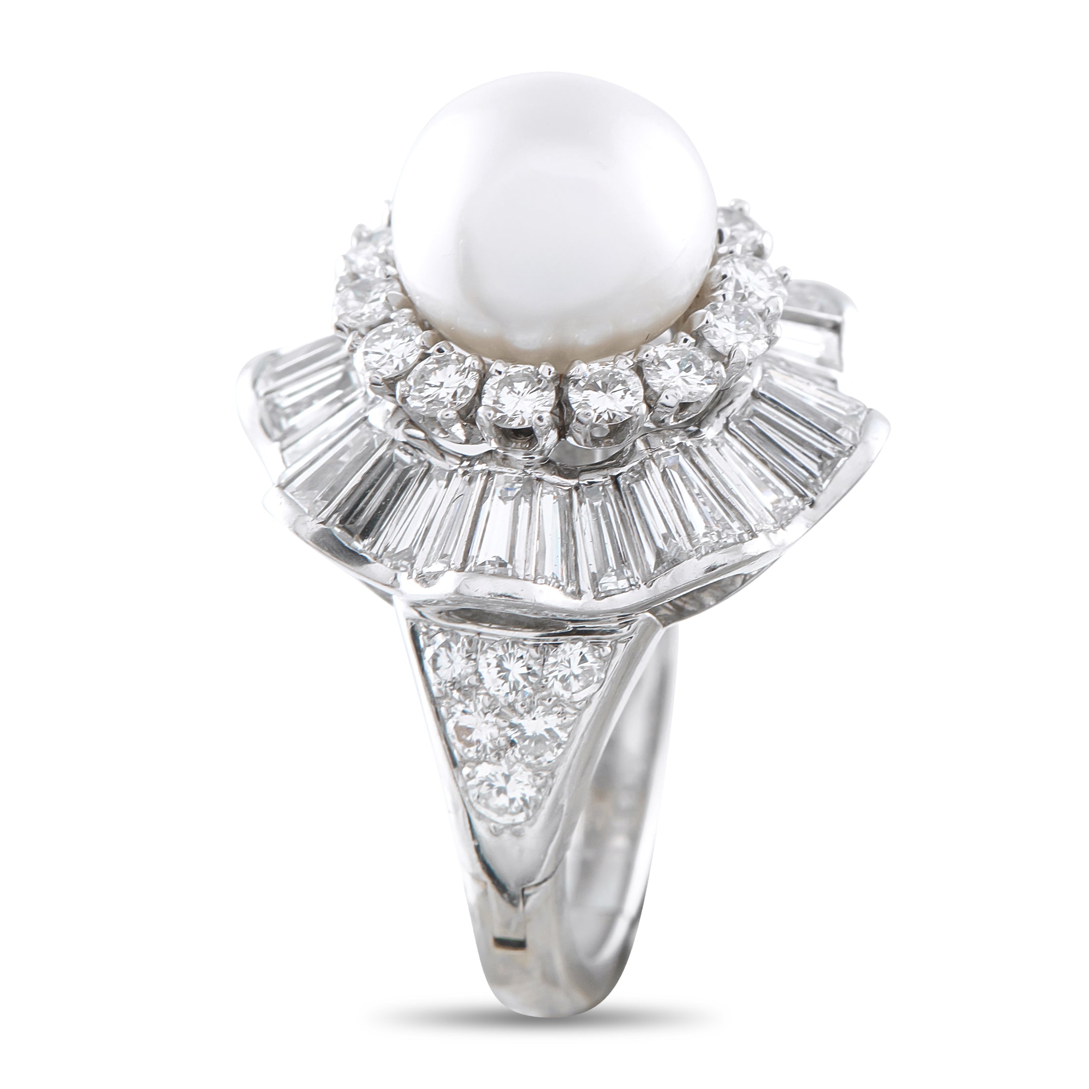 Platinum 4.0ct Diamond and Pearl Ring