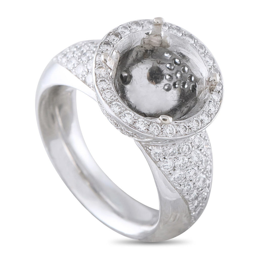 Platinum diamond halo mounting ring with round center setting
