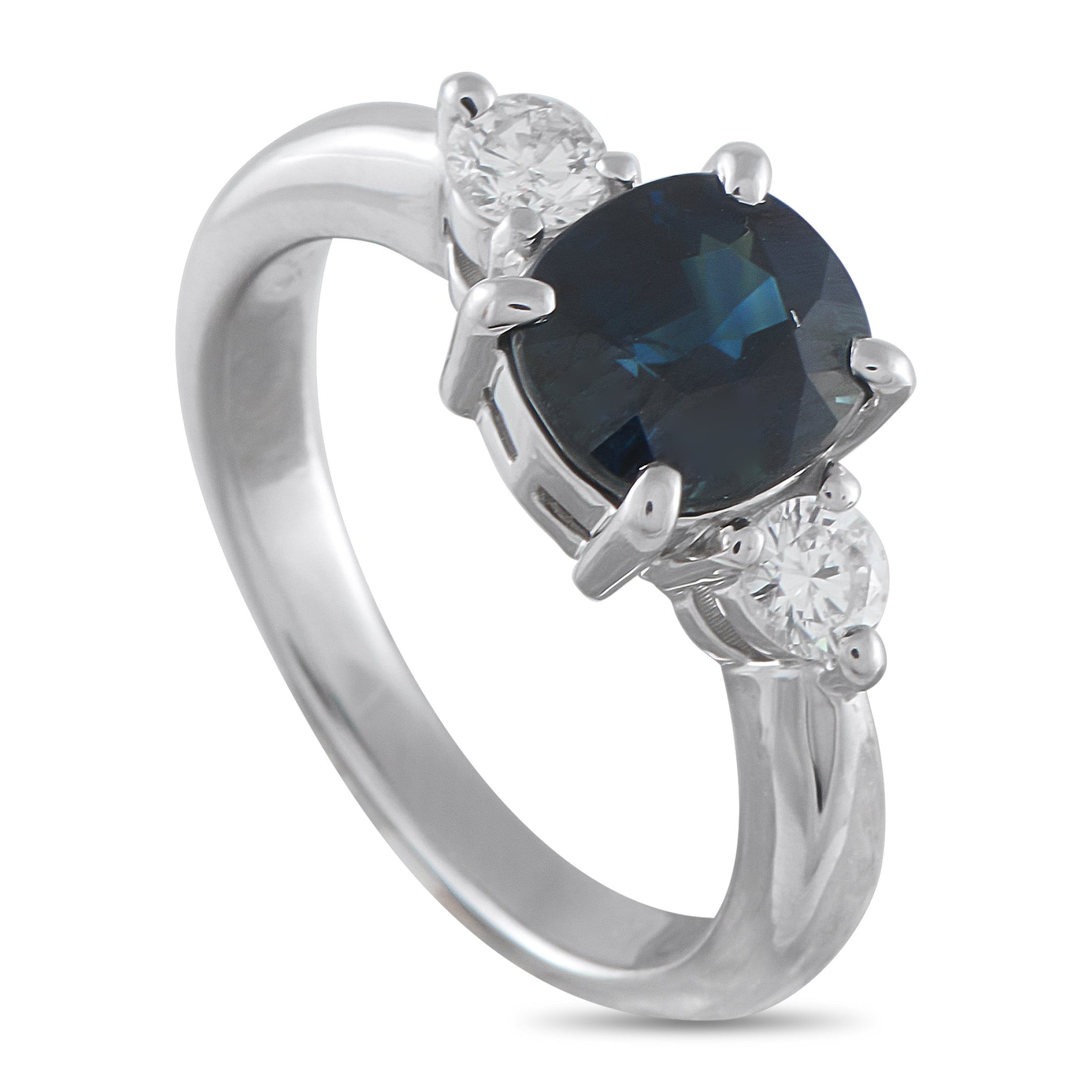 Exclusive Platinum 0.35ct Diamond and Sapphire Ring – A stunning 2