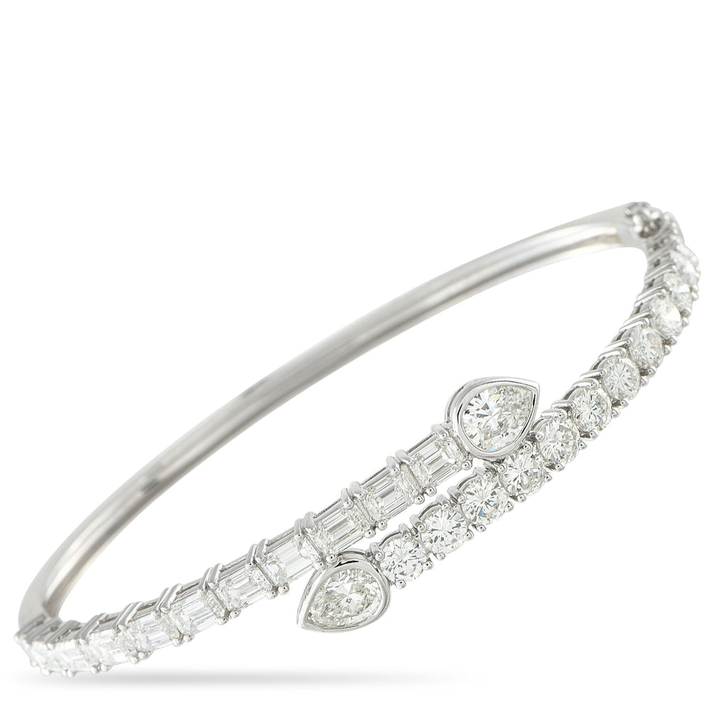 Exclusive 18K White Gold 6.75ct Diamond Bangle Bracelet ALB-18134 – This bypass bangle in 18K white gold pairs clean silhouet