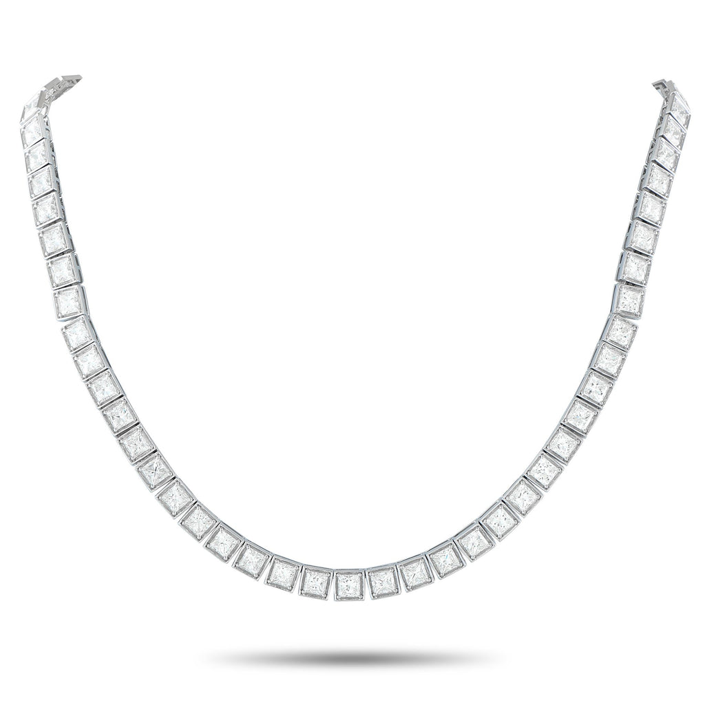 Exclusive 18K White Gold 33.0ct Diamond Necklace – Add elegance to any ensemble with this stunning luxury necklace