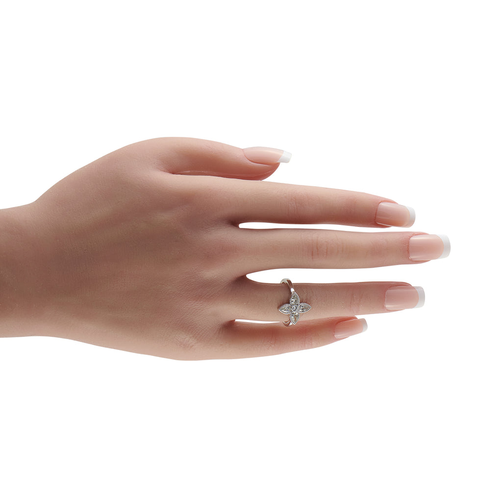 18K White Gold 0.95ct Diamond Four Petal Flower Ring