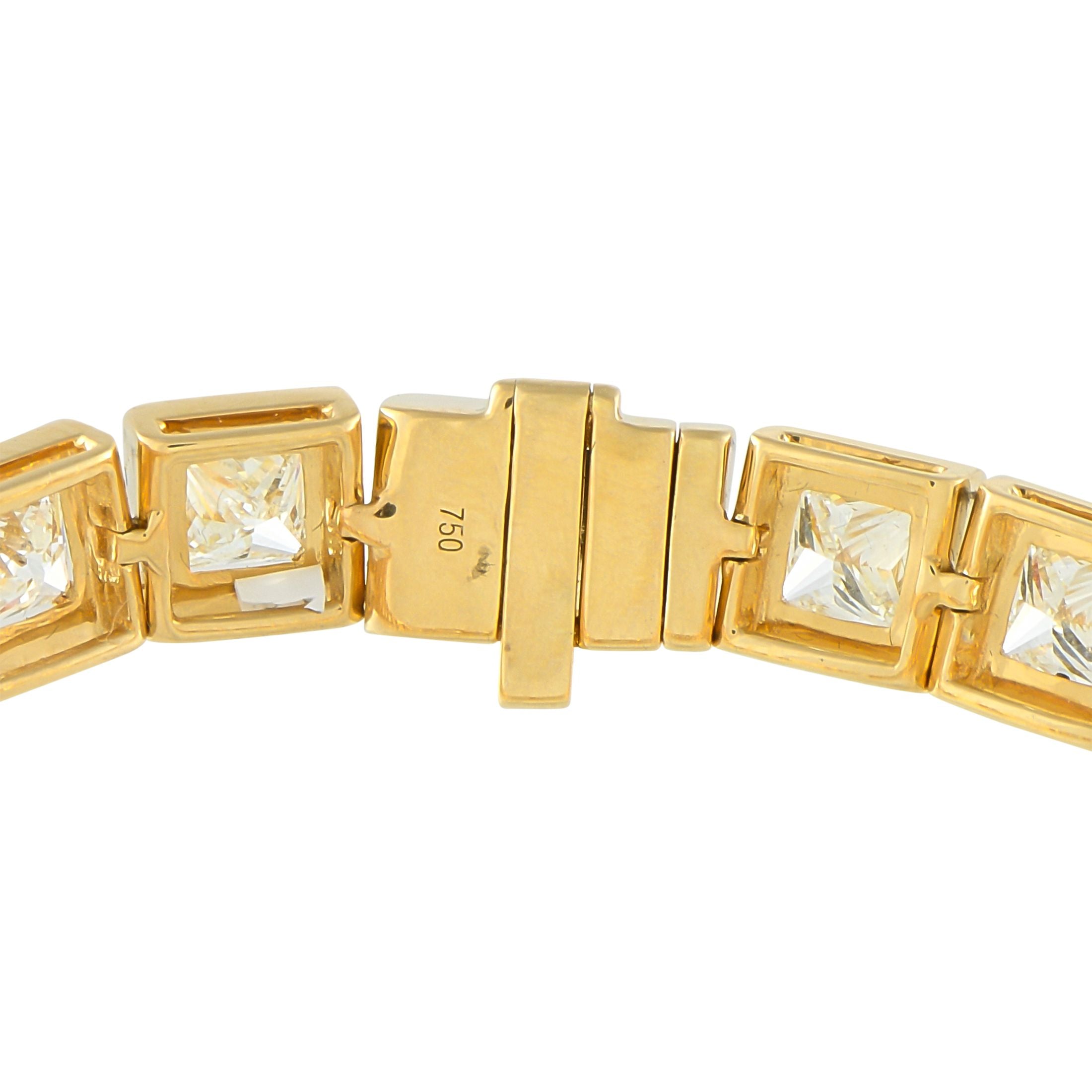 Exclusive 18K Yellow Gold 13.20ct Diamond Bracelet