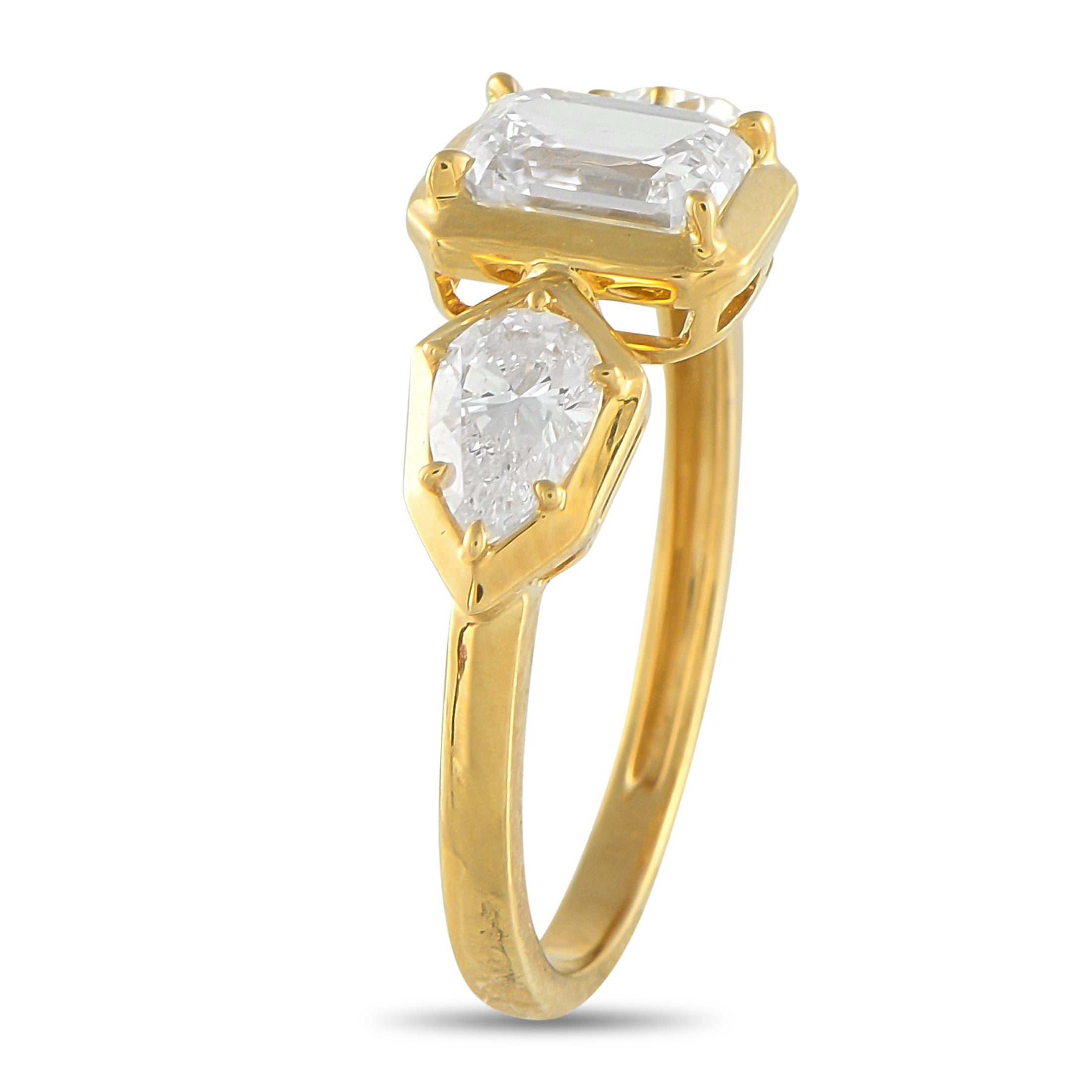 Exclusive 18K Yellow Gold 1.76 ct Diamond Geometric Three-Stone Ring