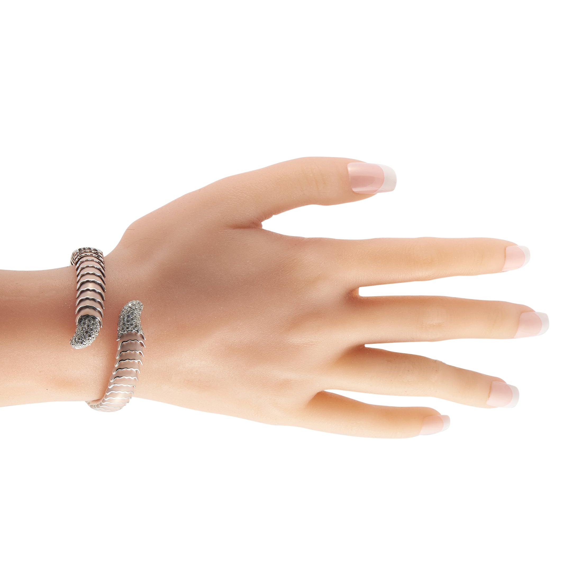 Roberto Coin 18K White Gold 1.50ct Diamond and Enamel Bracelet