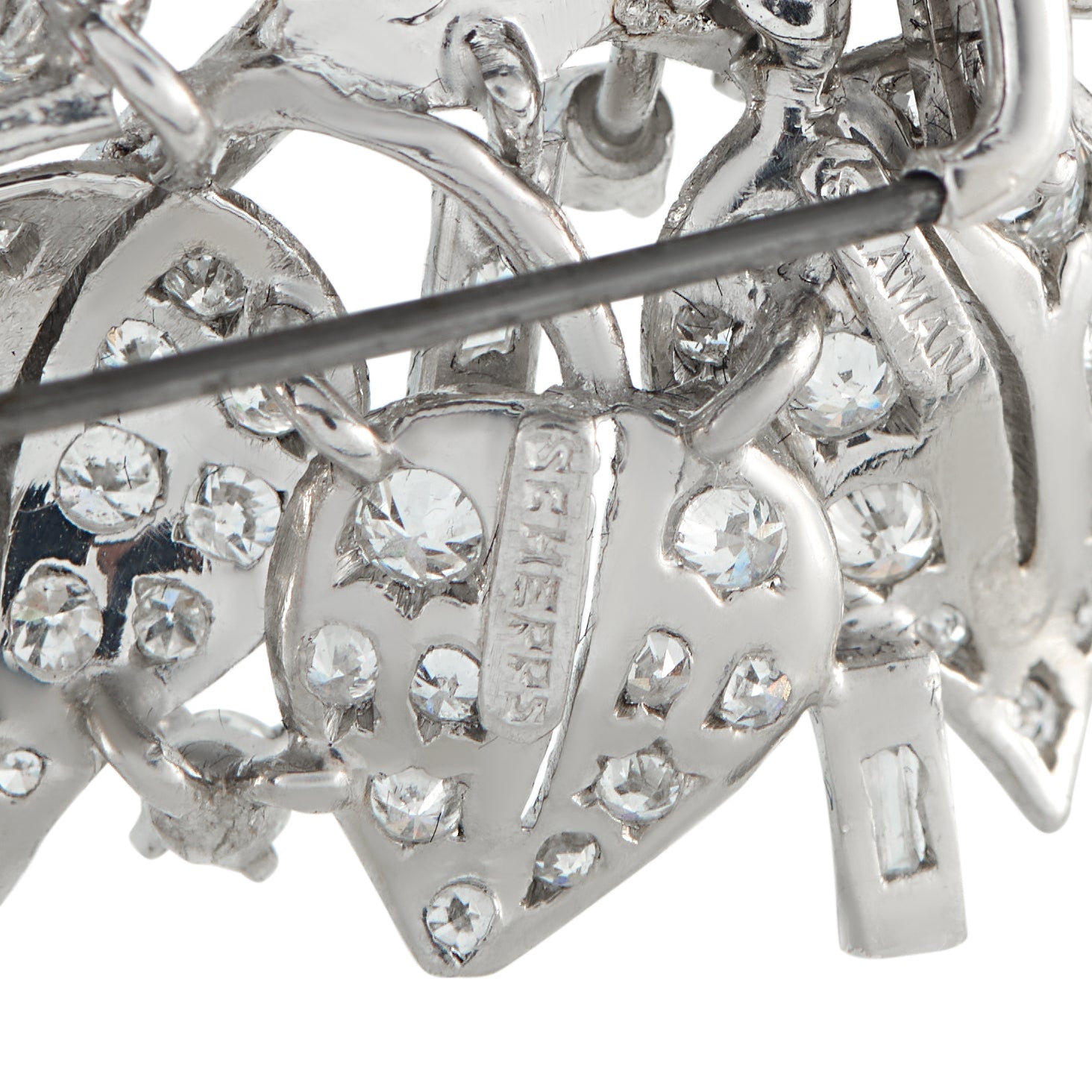 Seaman ScheppsPlatinum 4.50ct Diamond Brooch