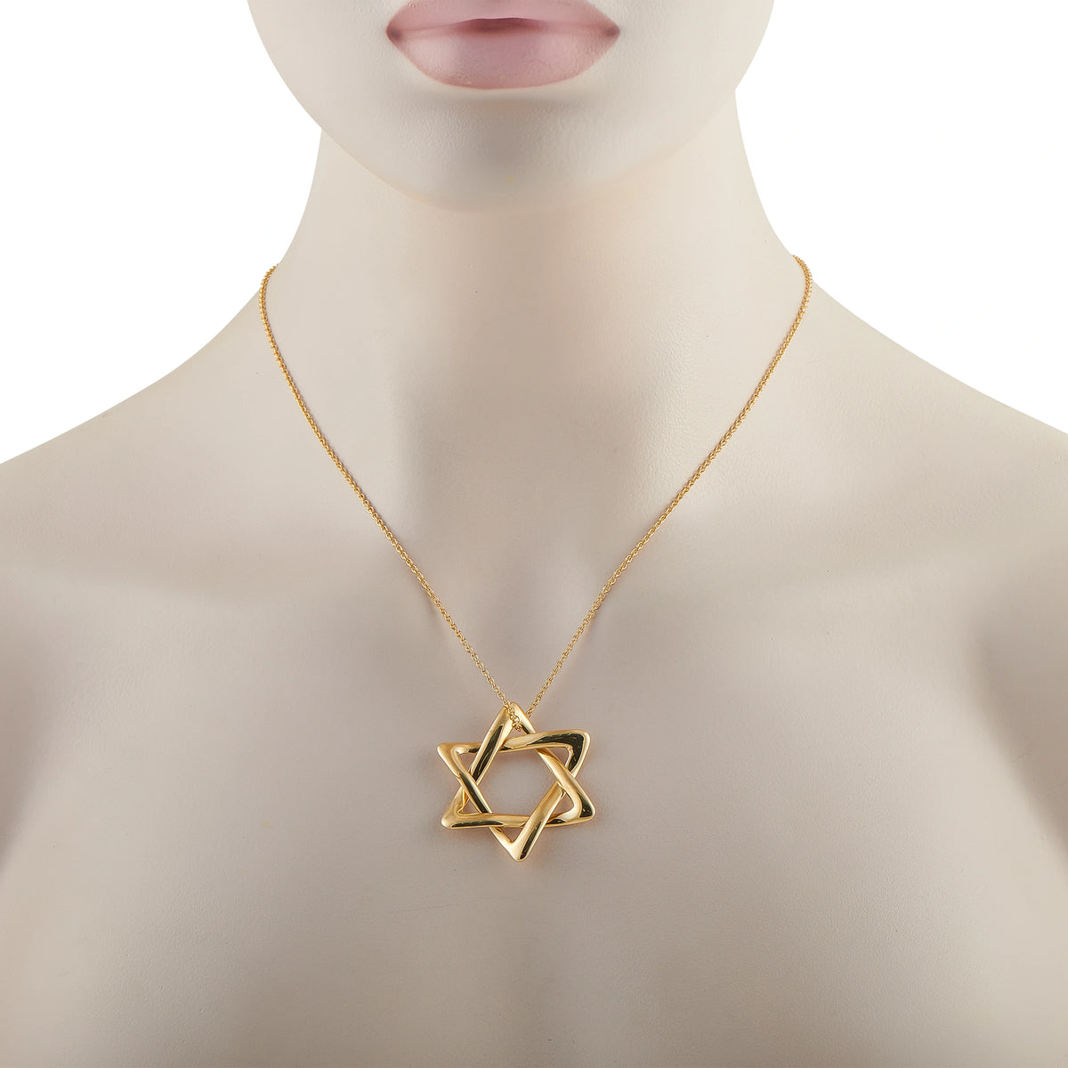18k yellow gold Star of David pendant necklace with V-shaped link chain
