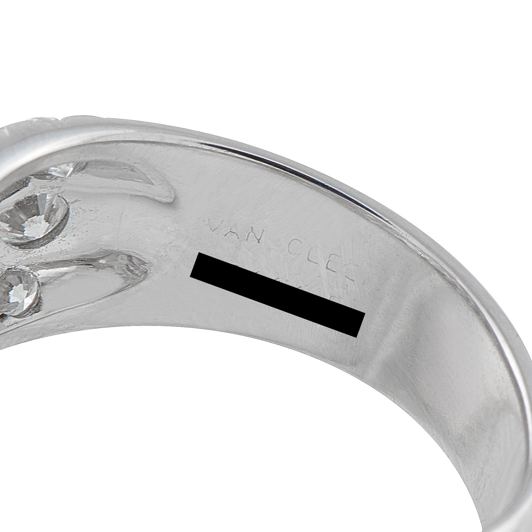 Van Cleef & Arpels 18K White Gold 2.25ct Diamond Ring