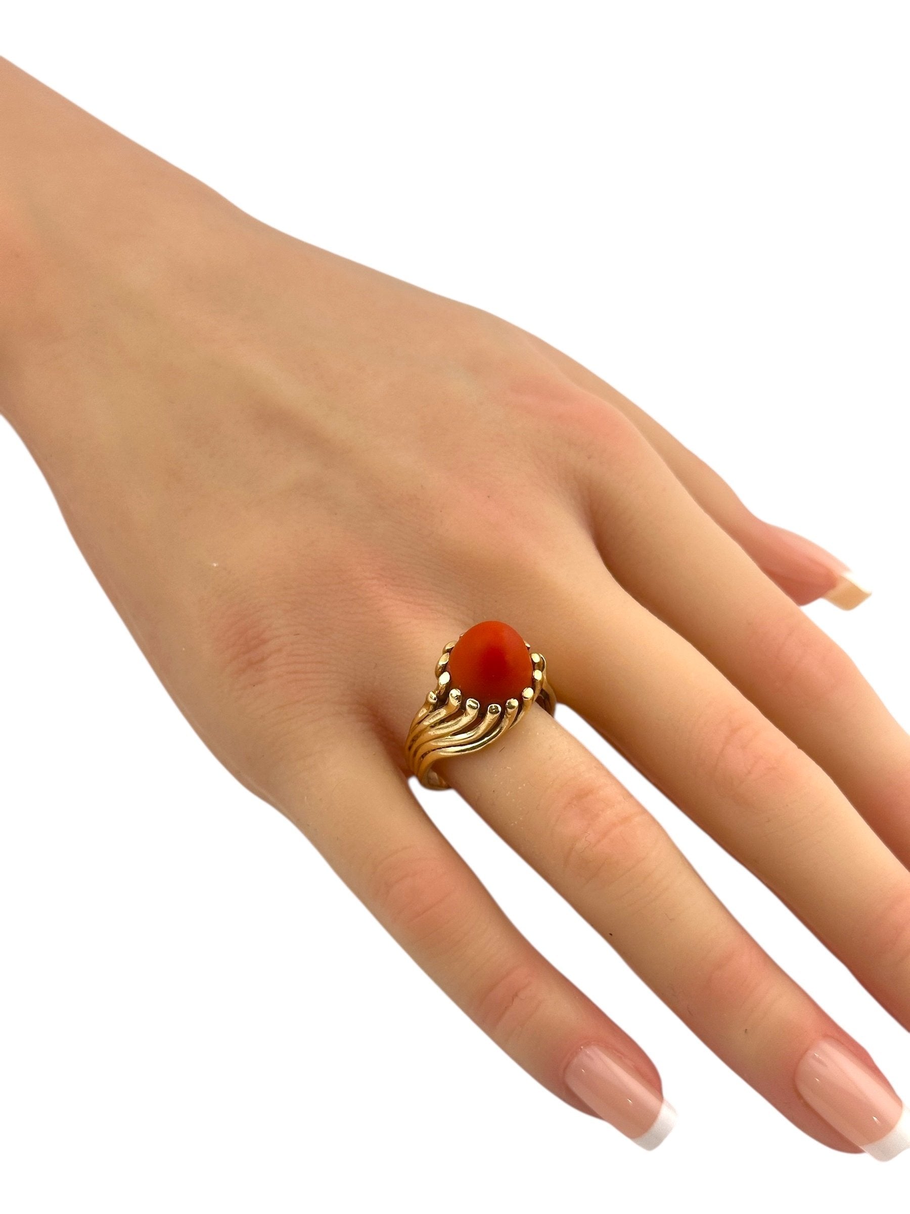 14K Yellow Gold Ring with Red Coral Cabochon