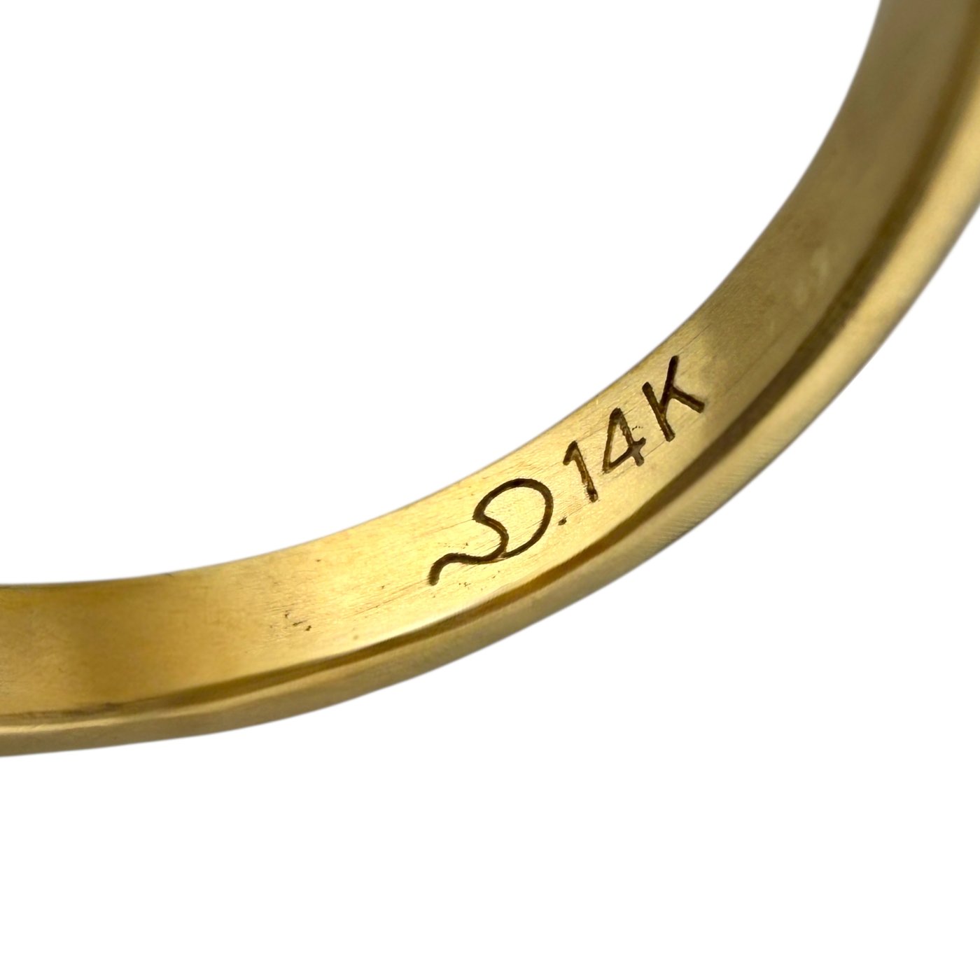 Vintage 14K Yellow Gold Dolphin Motif 0.40ct Opal Ring Opal