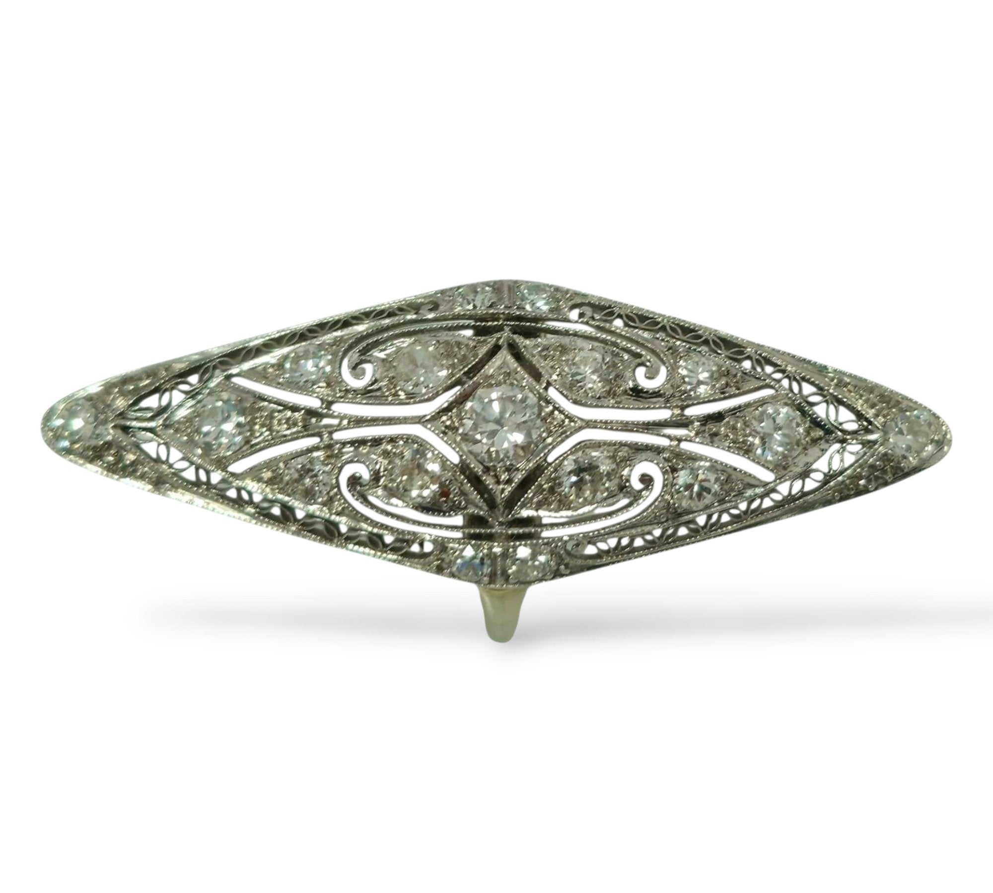 Art Deco Very Large 14K Gold and 1.25ct Diamond Ring