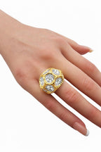 Large 18K Gold Ring with Diamonds 1.5ct