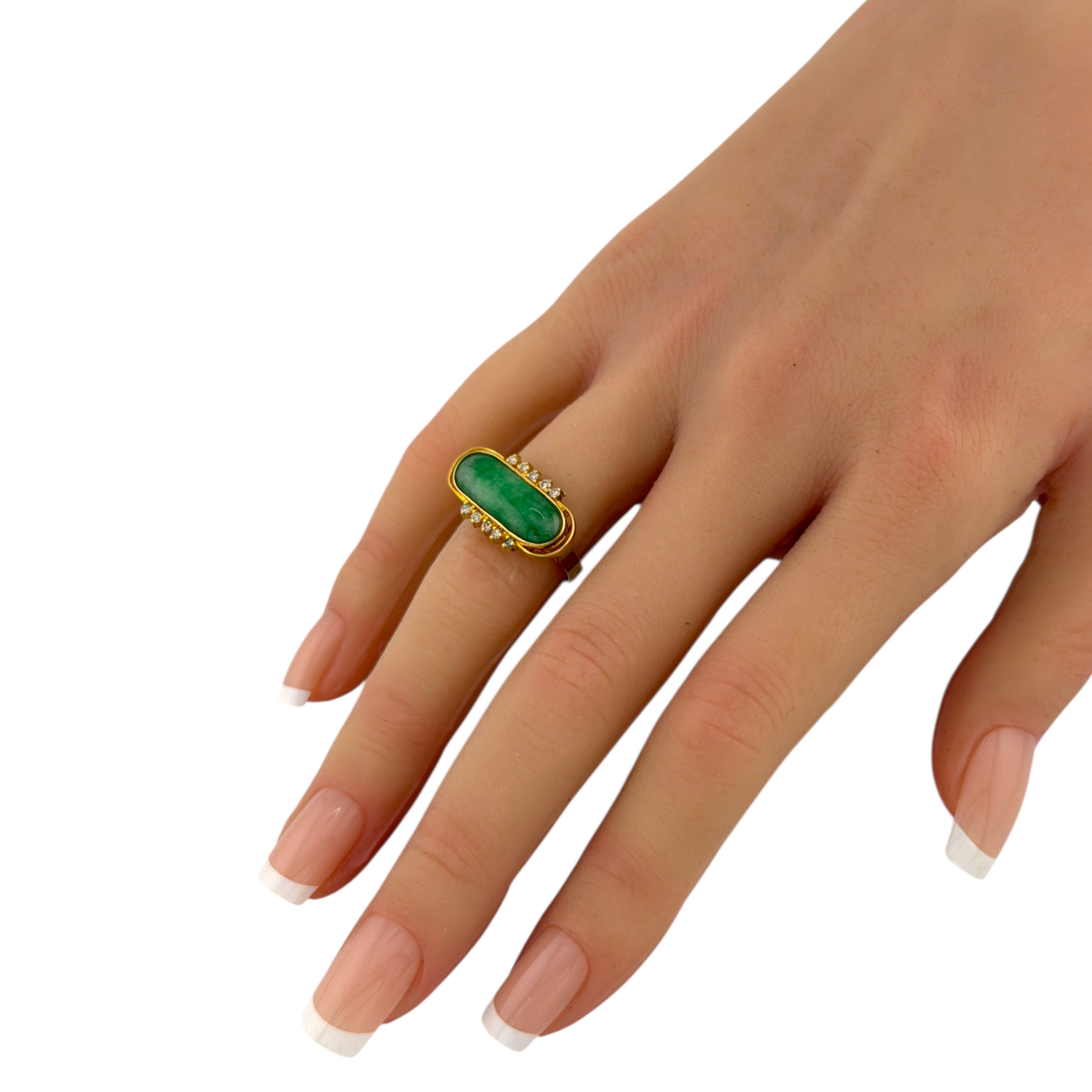 18K Yellow Gold Ring with Jade Stone and Diamonds
