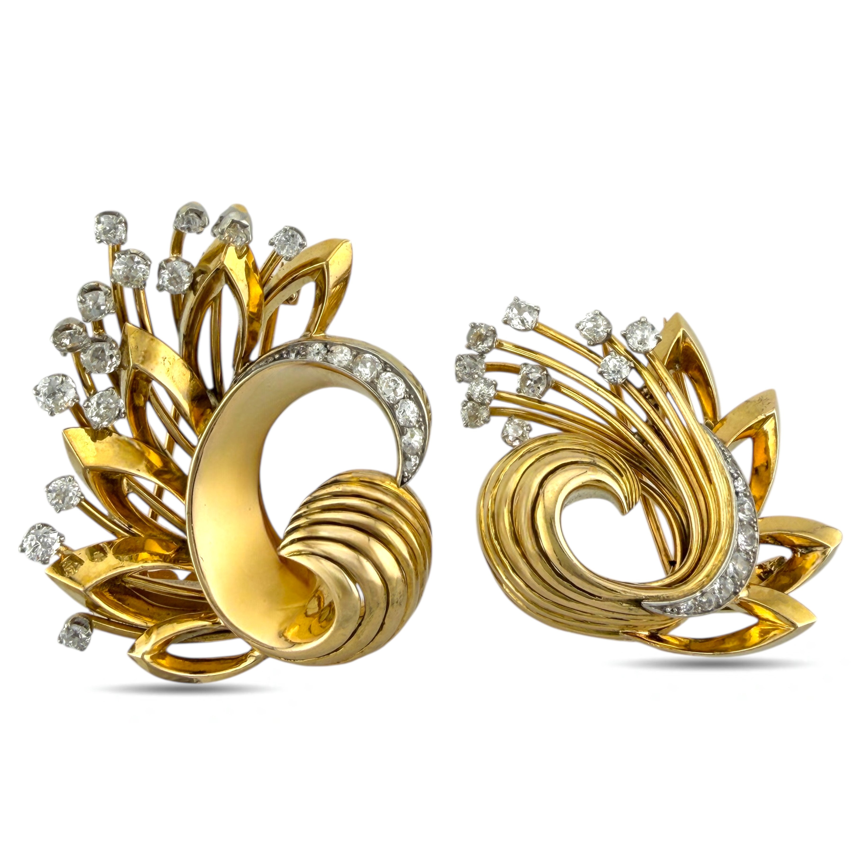 Brooch - 18 kt. Yellow gold, Exclusive French 18K Yellow Gold Three-Piece 3.41ct Diamond Brooch -  3.41ct. tw. Diamond (Natural)