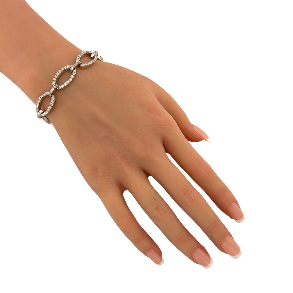 18K White Gold 4.2ct Diamond Oval Link Bracelet