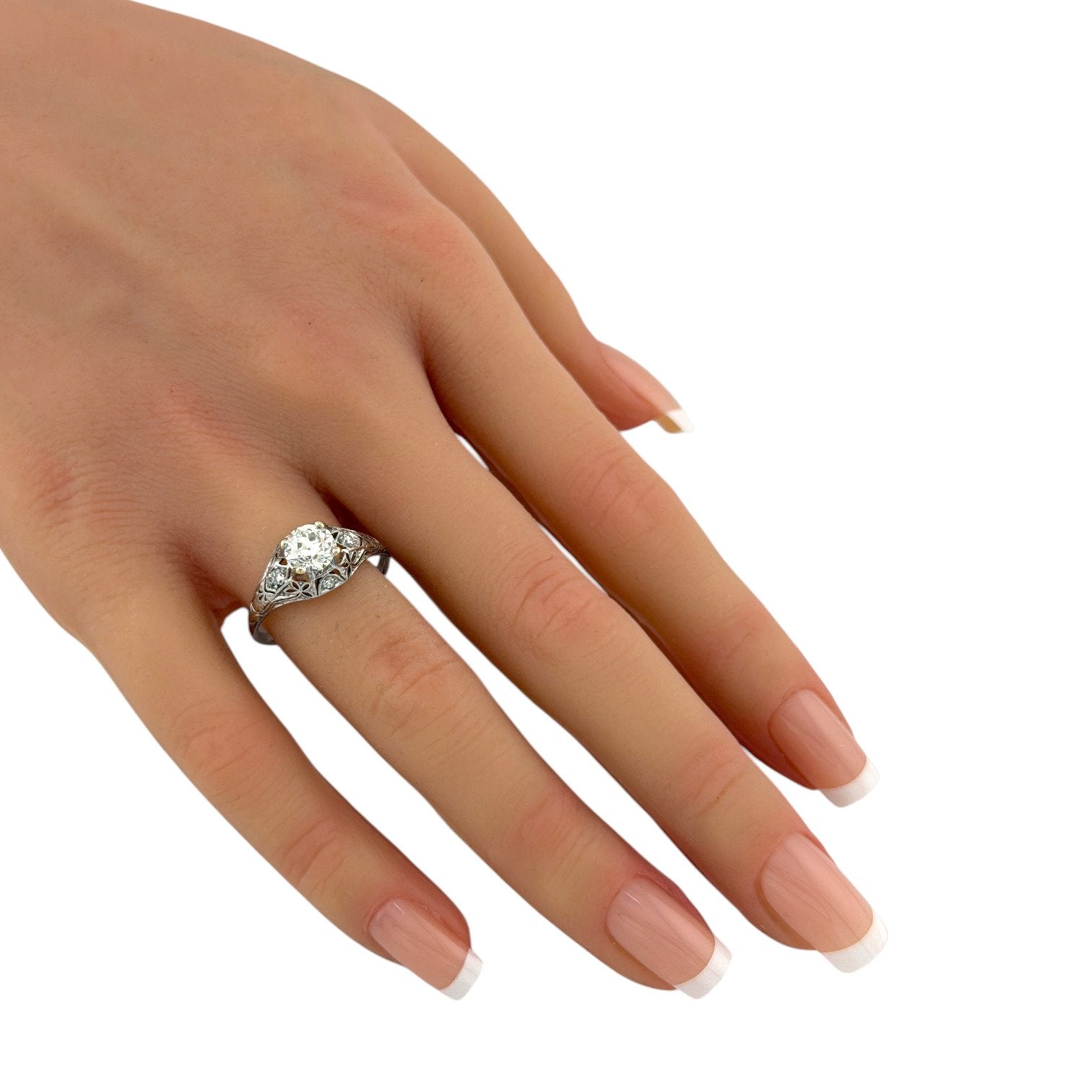 Sculpted Platinum 1.03ct Diamond Ring