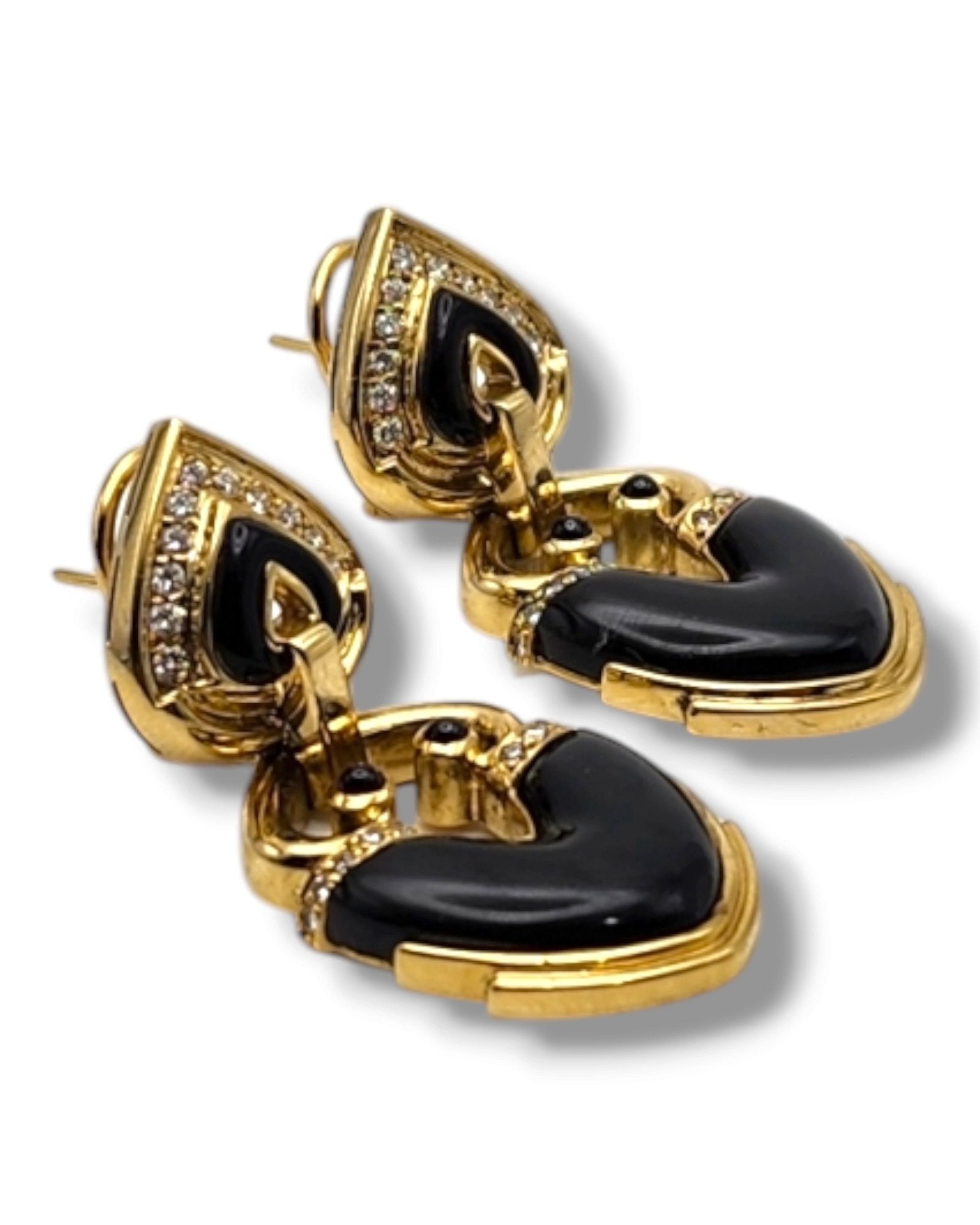 Vintage Spade Design 18K Gold Earring decorated with Diamonds and Rubies