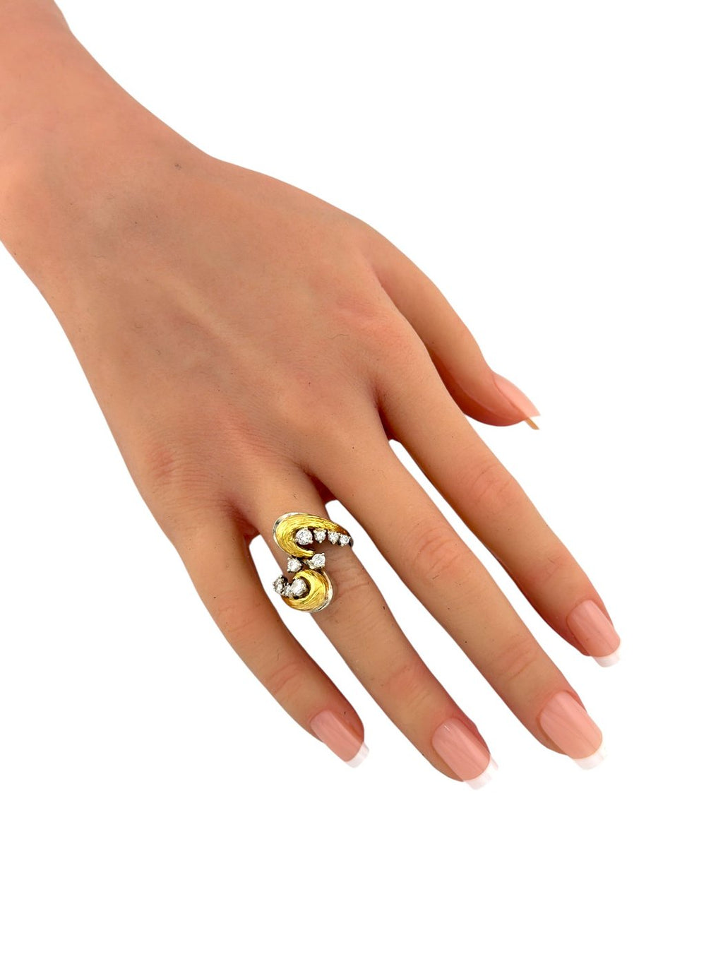18K Yellow and White Gold Twisting 0.6ct Diamond Ring