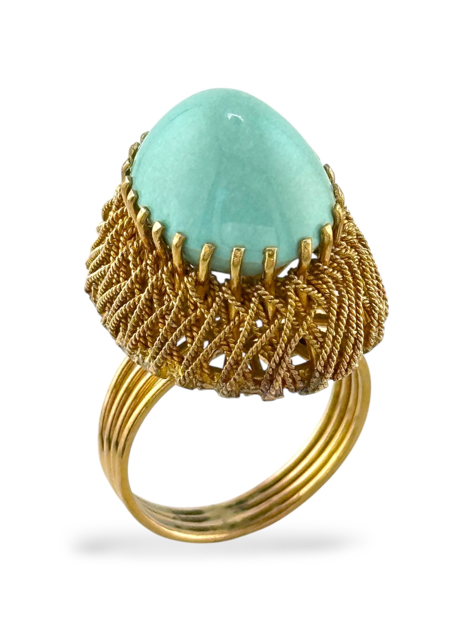 18K Yellow Gold Ring with Turquoise Stone