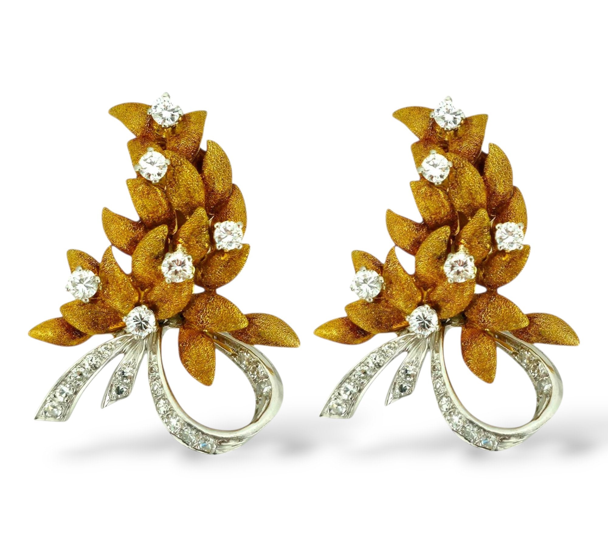 18K Yellow Gold Earrings with 44 Diamonds