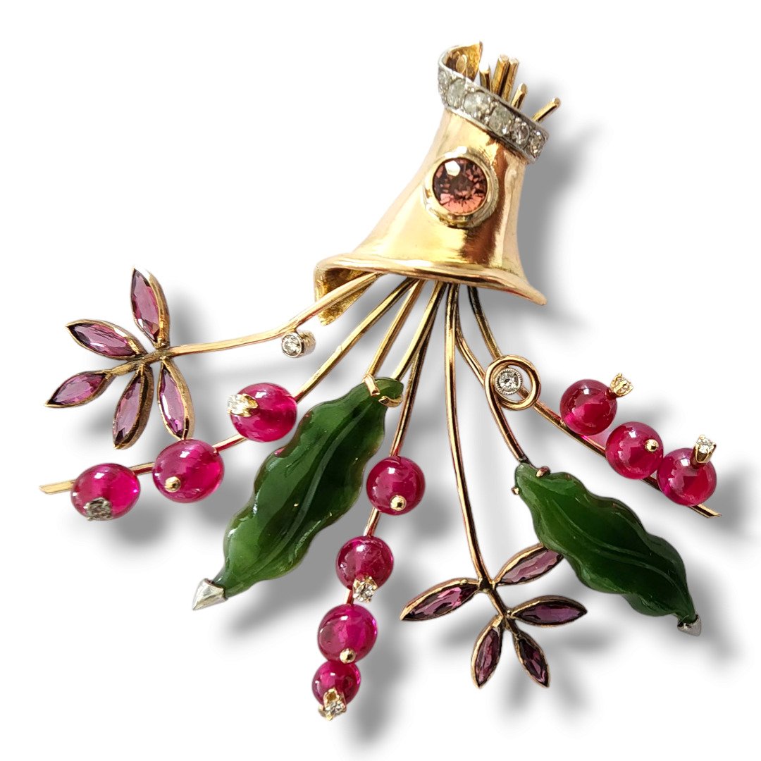 Brooch - 18 kt. Yellow gold,  18K Gold & Diamonds Brooch 19 grams  -  0.2ct. tw. Jade