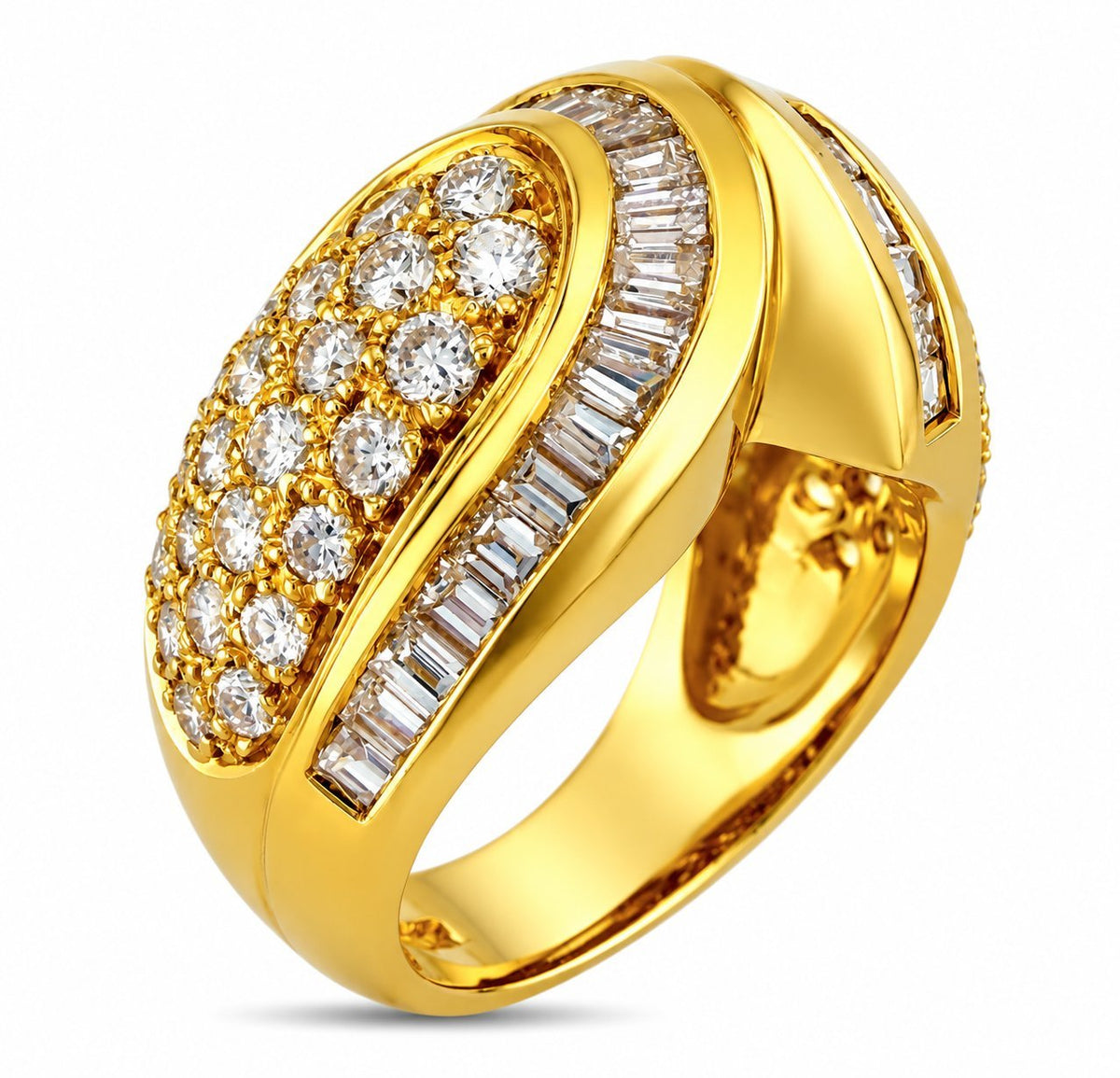 18K yellow gold diamond ring with faceted center and baguette side bands