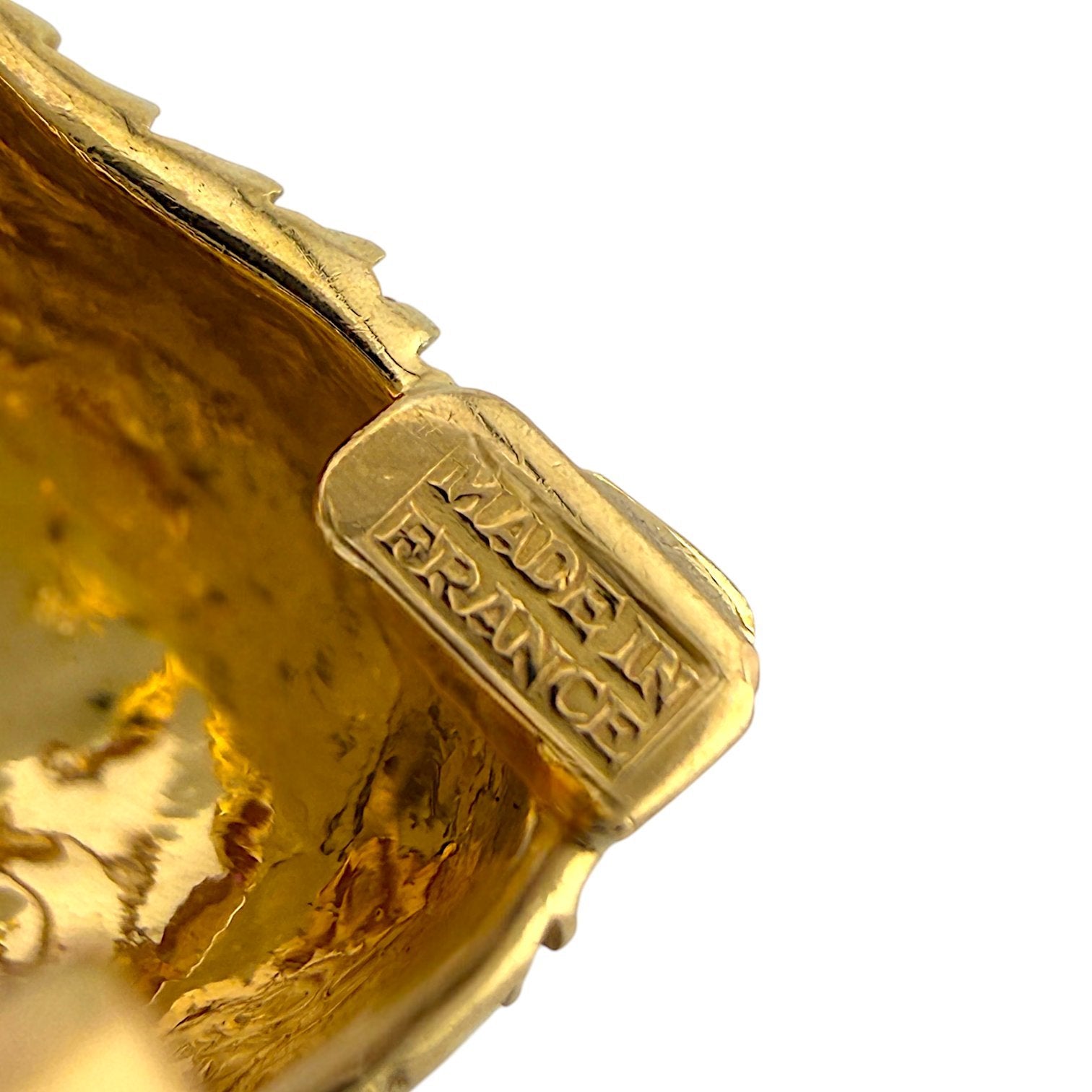 14 kt. Yellow gold, Exclusive 14K Yellow Gold Ruby-Eyed Hatching Chick Brooch