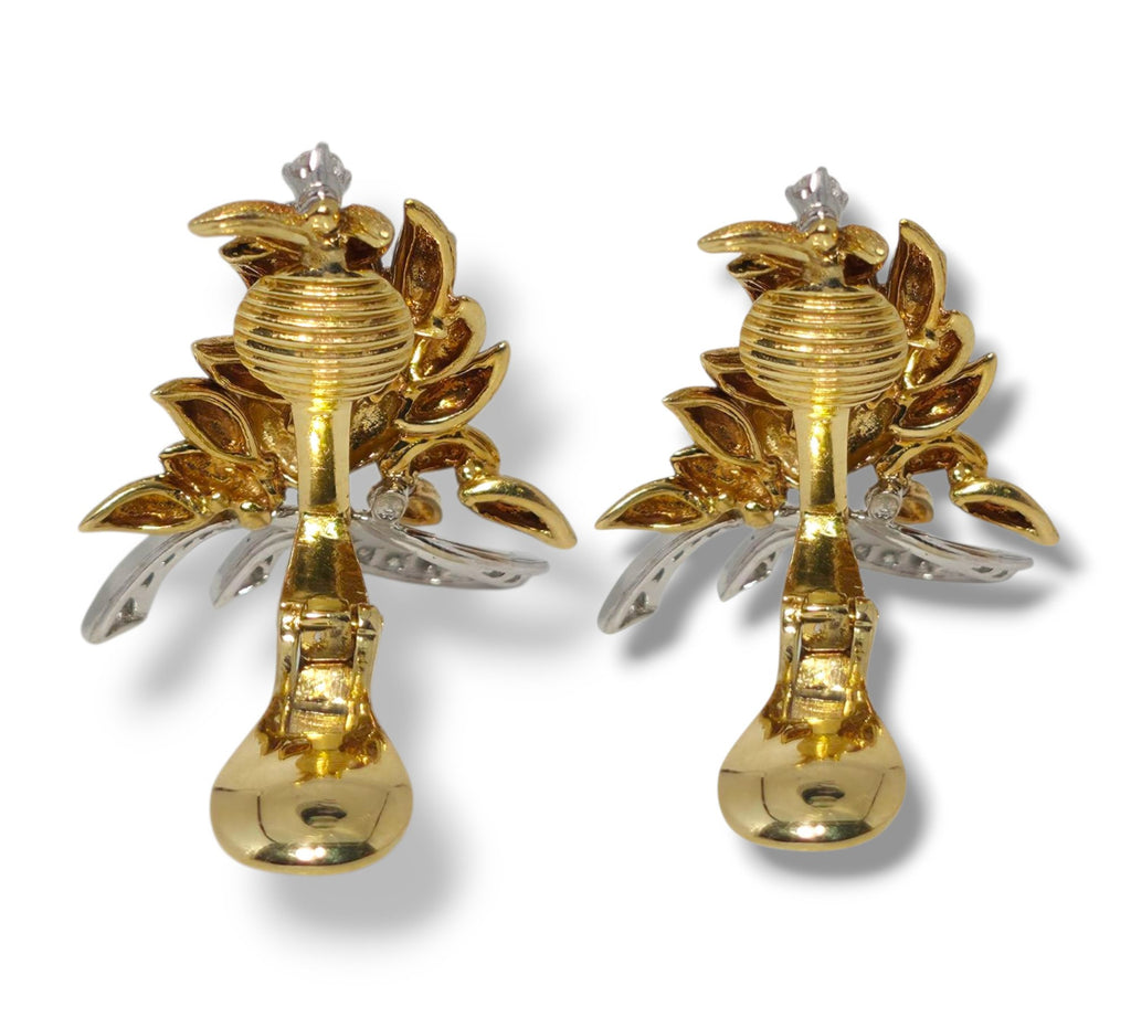 18K Yellow Gold Earrings with 44 Diamonds