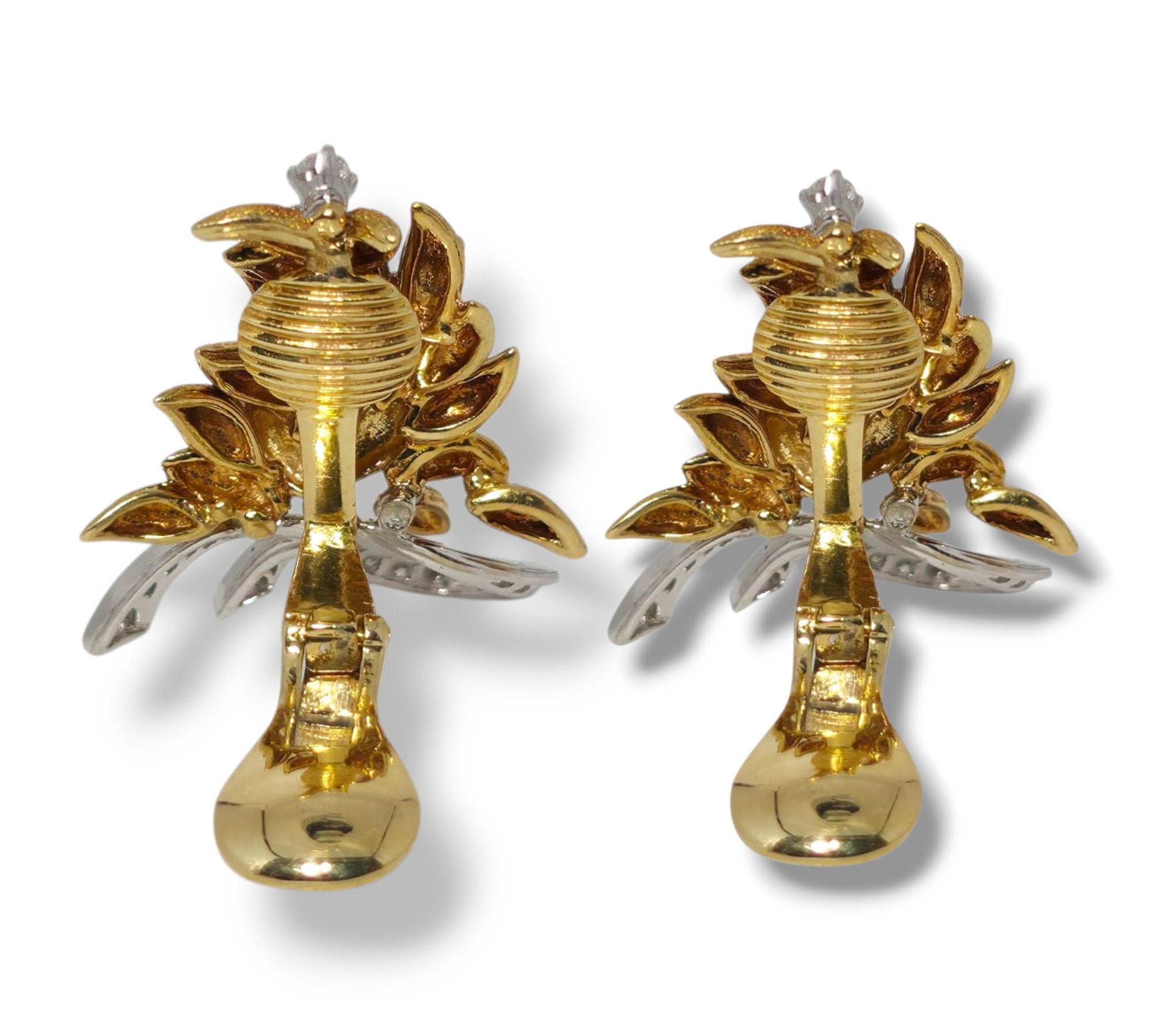 18K Yellow Gold Earrings with 44 Diamonds