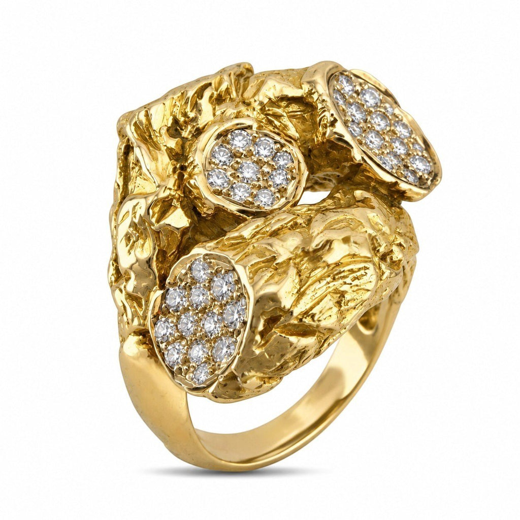 18K yellow gold ring with sculpted branch-like design and clusters of diamonds