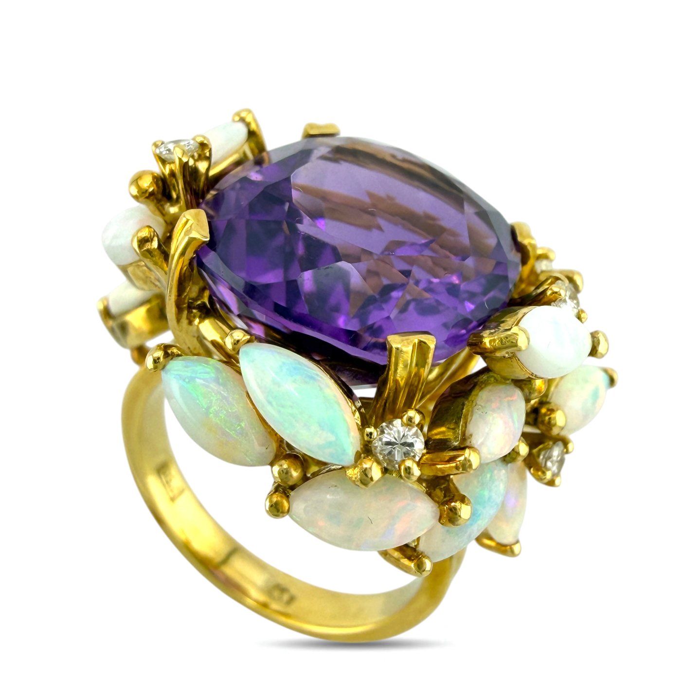 18K Yellow Gold 12.00ct Amethyst  0.20ct Diamond & Marquise Cut Opal Ring